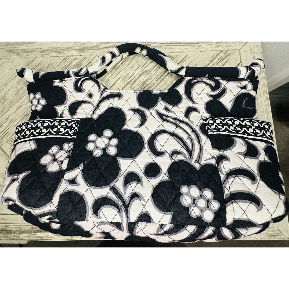 Vera Bradley Gabby Night And Day Retired Pattern Black and White Pur